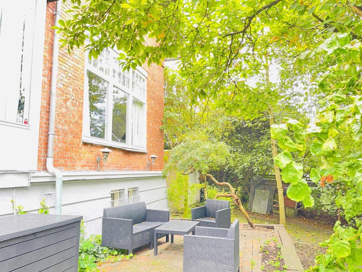 Aday - Aalborg Mansion - Big Apartment With Garden Exteriér fotografie